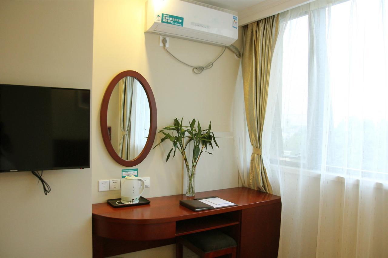 Greentree Inn Shanghai Minhang District Beiqiao Subway Station Express Hotel Eksteriør bilde